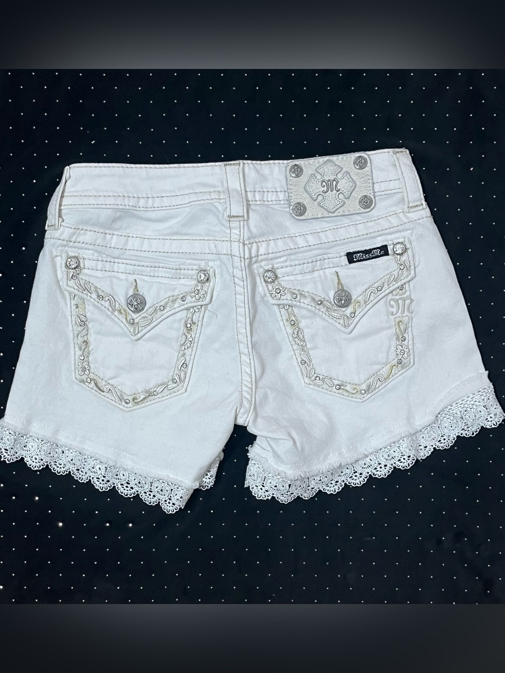 Miss Me White Denim Shorts⭐️Size26⭐️ Excellent Condition